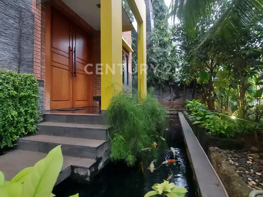 Rumah Mewah Asri Di Bukit Gading Mediterania, Kelapa Gading