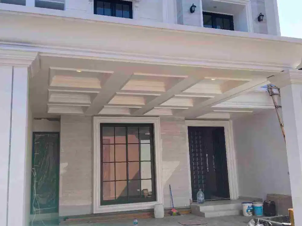 Rumah mewah 2 lantai siap huni di cibubur jakarta timur
