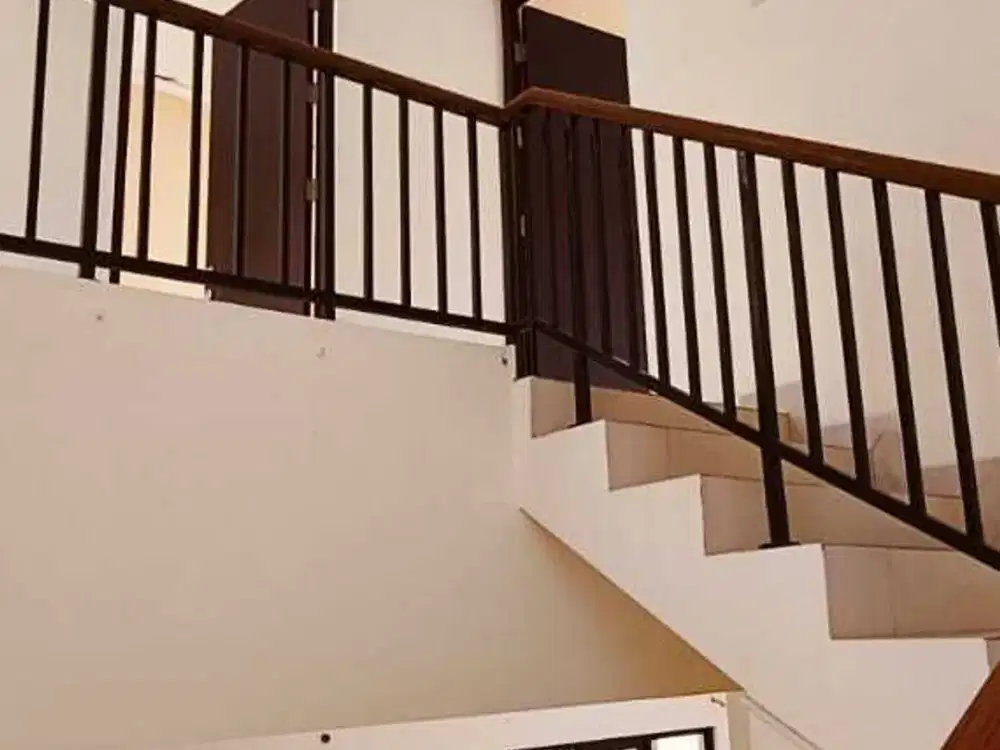 Dijual unit langka rumah cluster arana Harapan Indah 2 Bekasi Barat