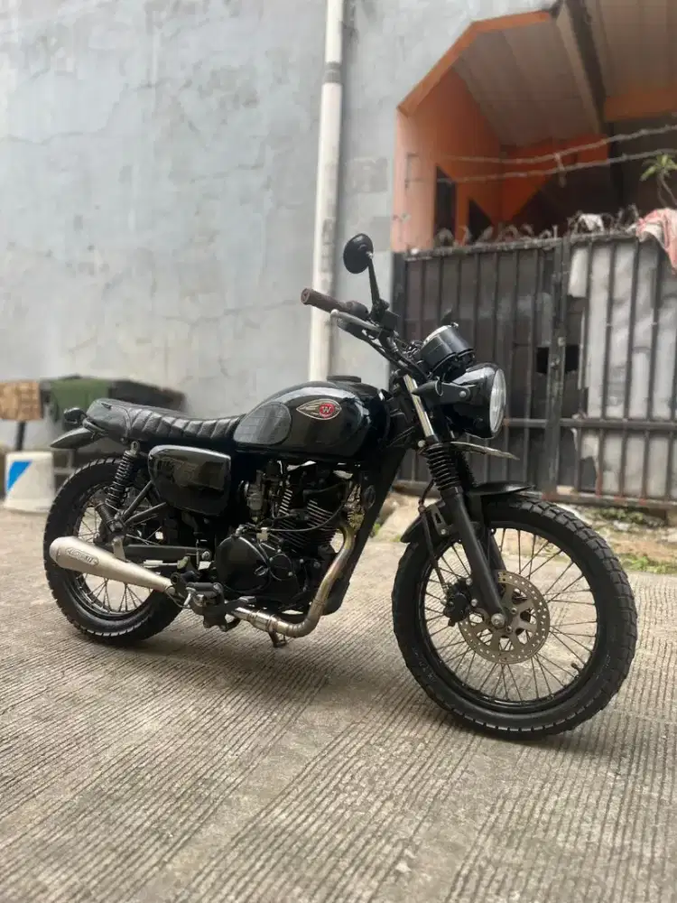 Kawasaki W175 thn 2022 type SE