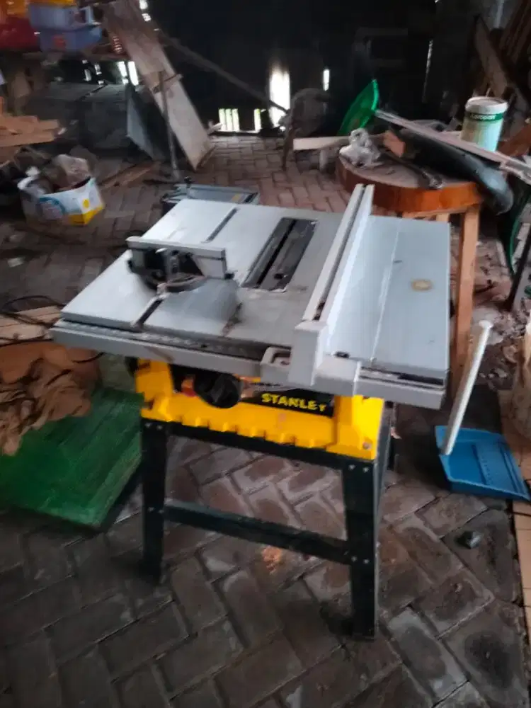 Table saw STANLEY 10'