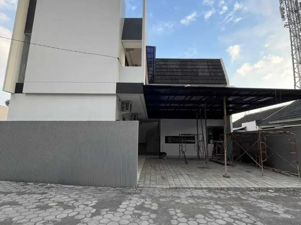 KOST EKLUSIF MODERN 2 LANTAI FULLY FURNISHED DEKAT KAMPUS UGM