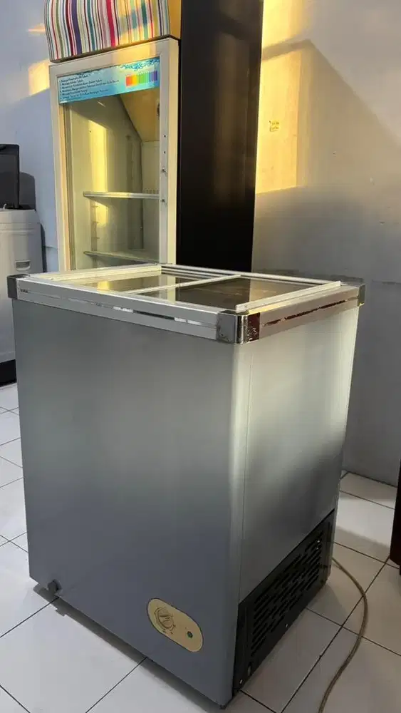 Frezer box by GEA