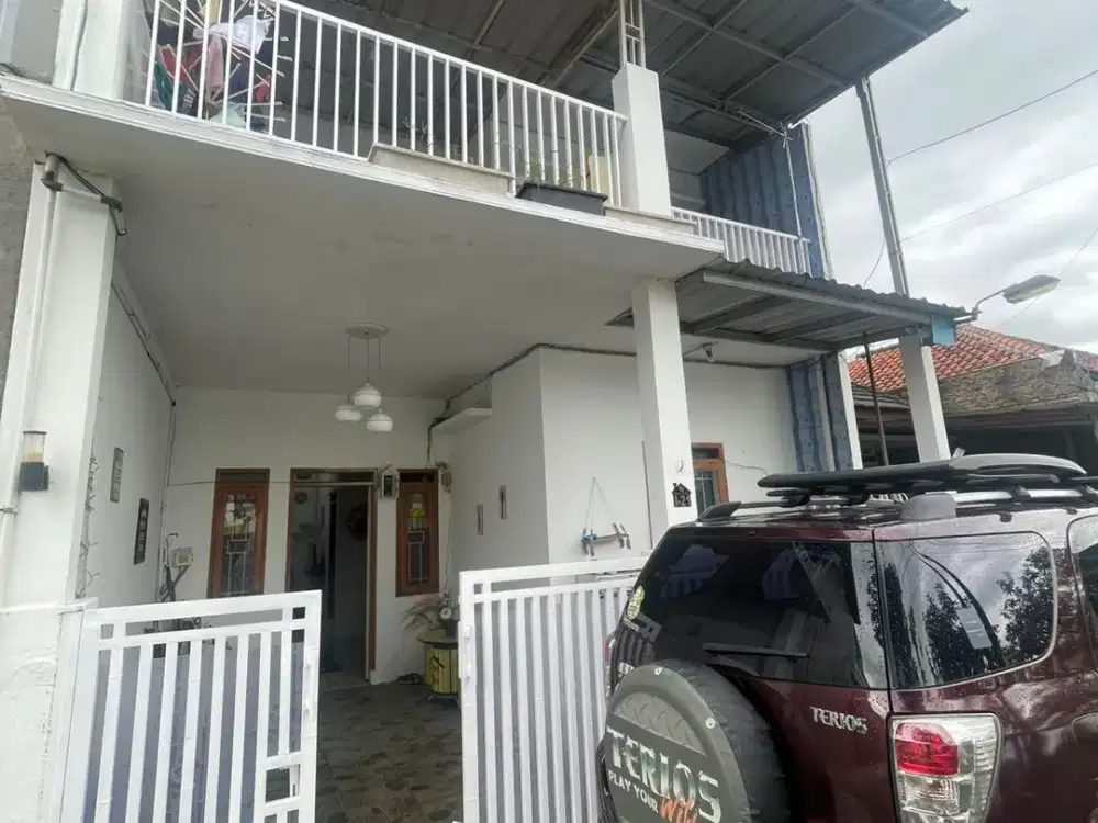Rumah 2 lantai cluster Riung Bandung kota dekat Summarecon