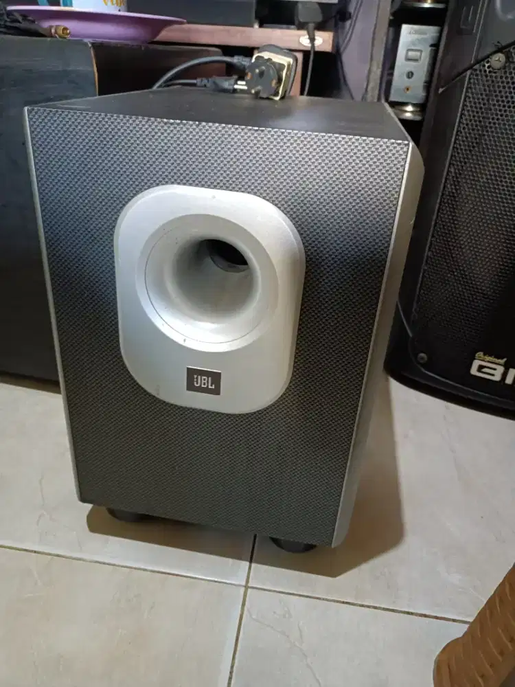 Subwofer Aktif JBL 8inc ori subwoofer speaker