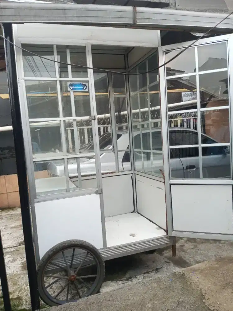 RODA GEROBAK JANGKUNG
                       UNIK