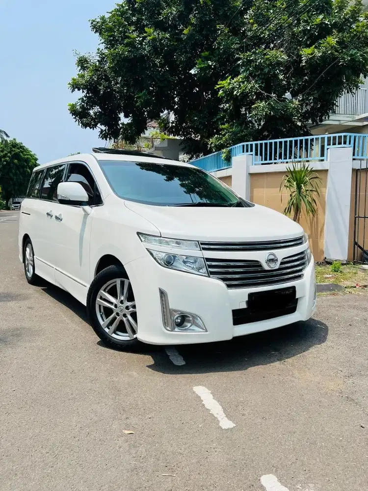 CASH MURAH NISSAN ELGRAND HWS PANORAMIC SUNROOF AUDIO CAMERA 360 CBU