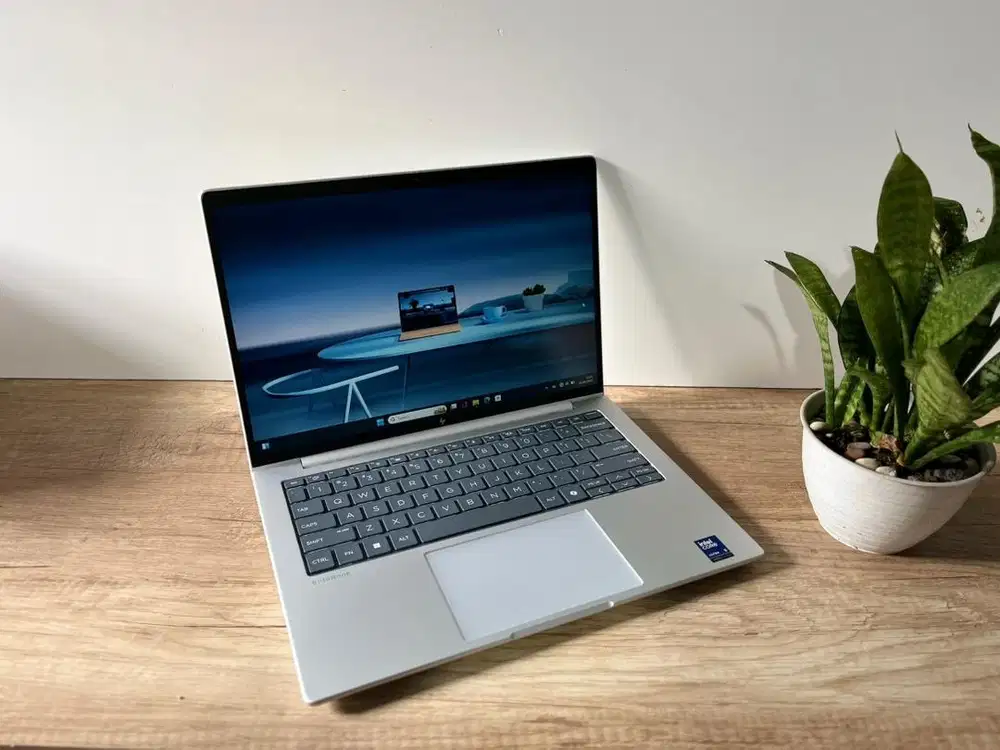Laptop likenew garansi 2028 hp elitebook G1i intel core ultra 5 235u