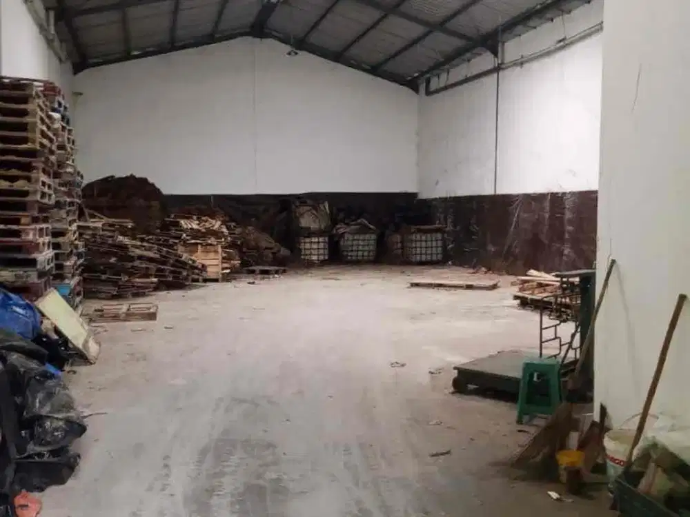 Dijual Gudang Safe n Lock 
Jalan Lingkar Timur