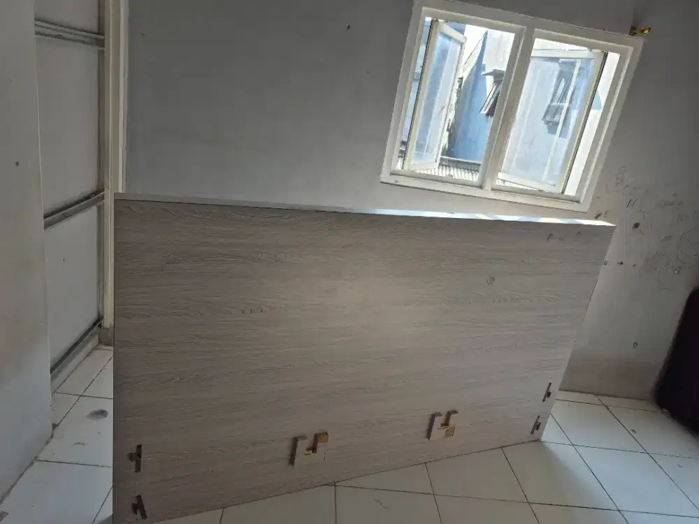 Dipan Kasur 180 x 200