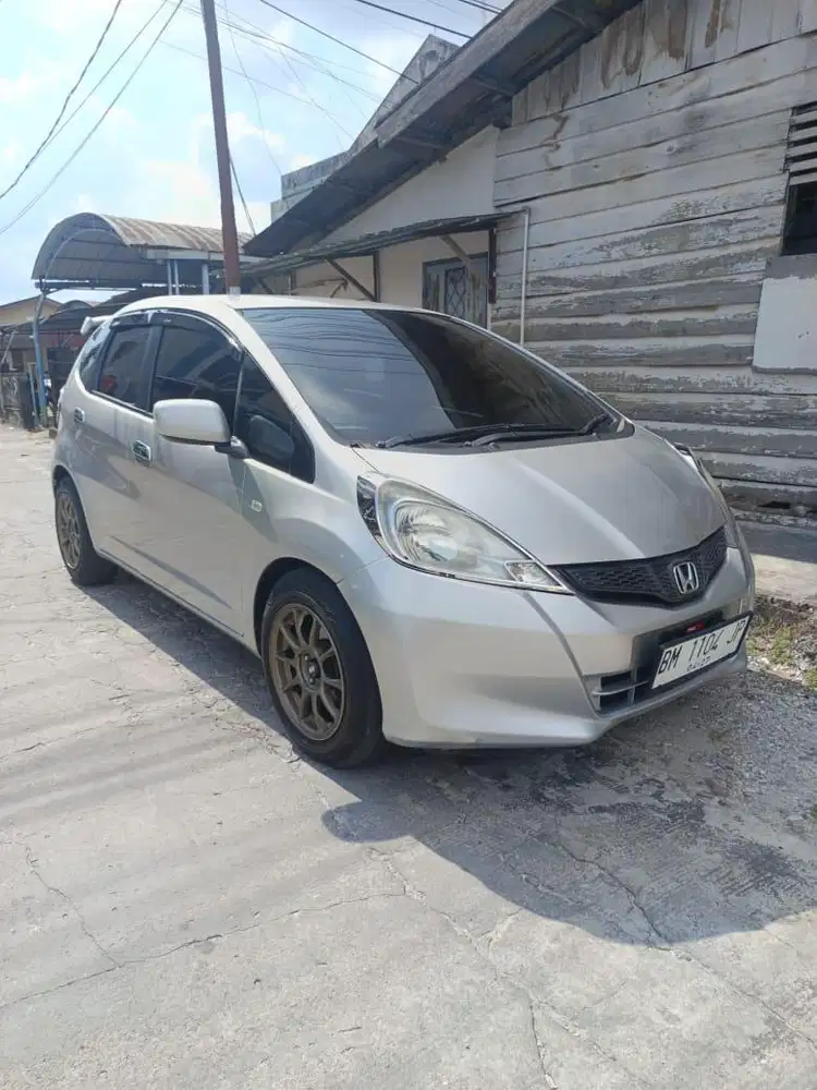 Jual cepat honda jazz MT