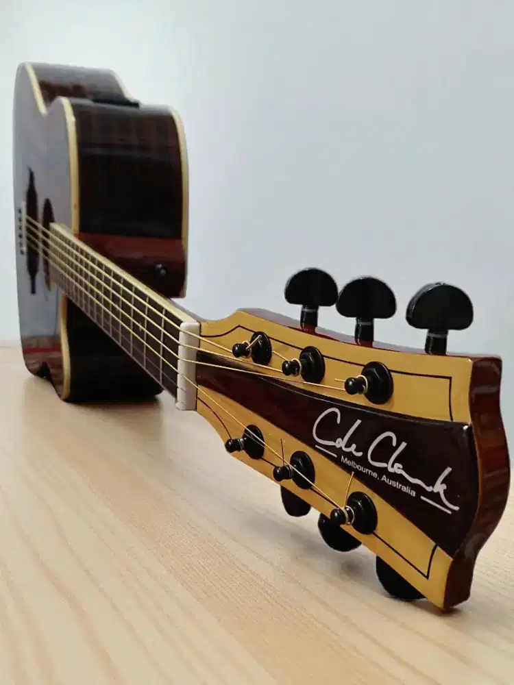 Gitar cole clark akustik elektrik