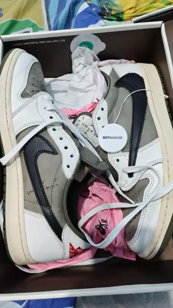 Nike Air jordan  travis scot