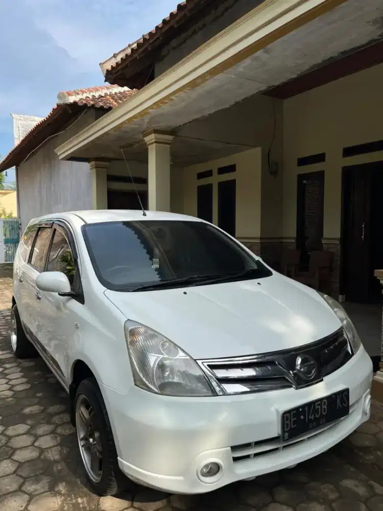 Grand Livina XV 2011 Manual BE On Pajak