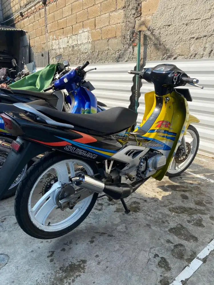 Suzuki satria 2tak