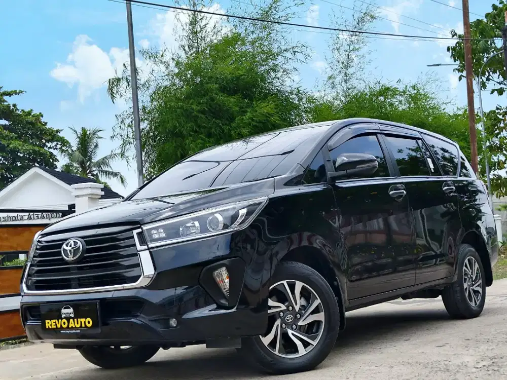 (KM 30ribu) innova Reborn V 2022 / 2023 at diesel 2.4 automatic 2021