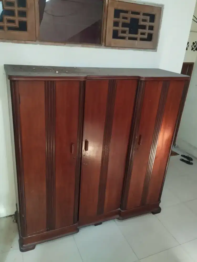Lemari Kayu Jati Solid 3 Pintu (Termurah + Bonus Menarik)