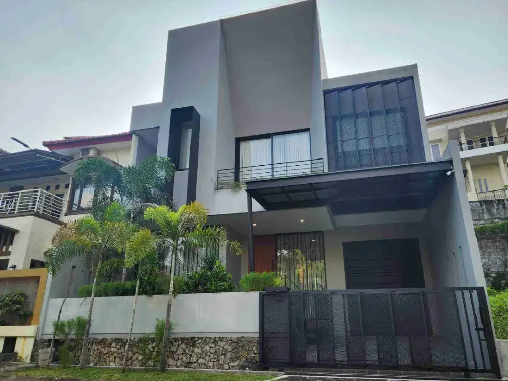Full Furnished..! Rumah Candi Golf Mewah Siap Huni