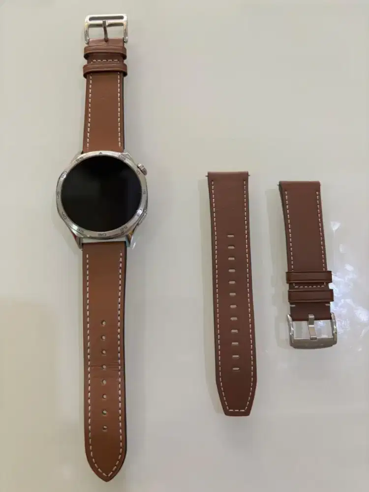 Jam tangan smartwatch Huawei GT5 likenew