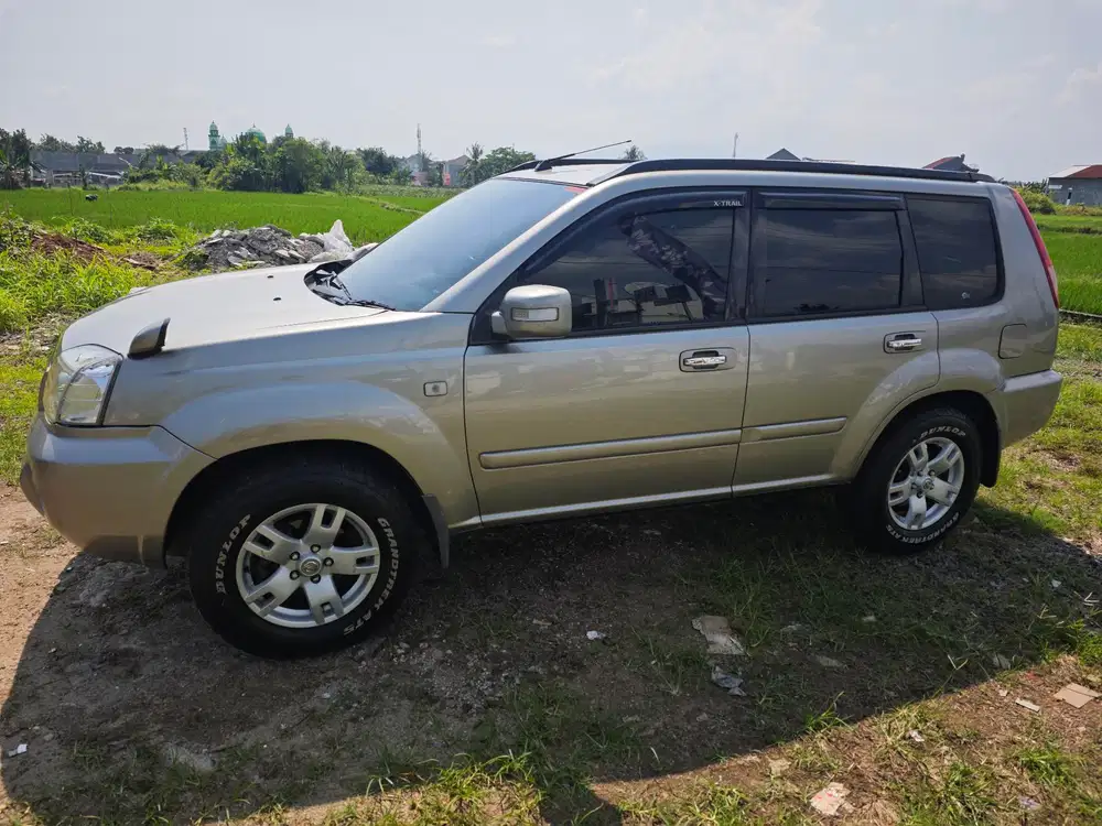 Nissan X-Trail 2007 Bensin