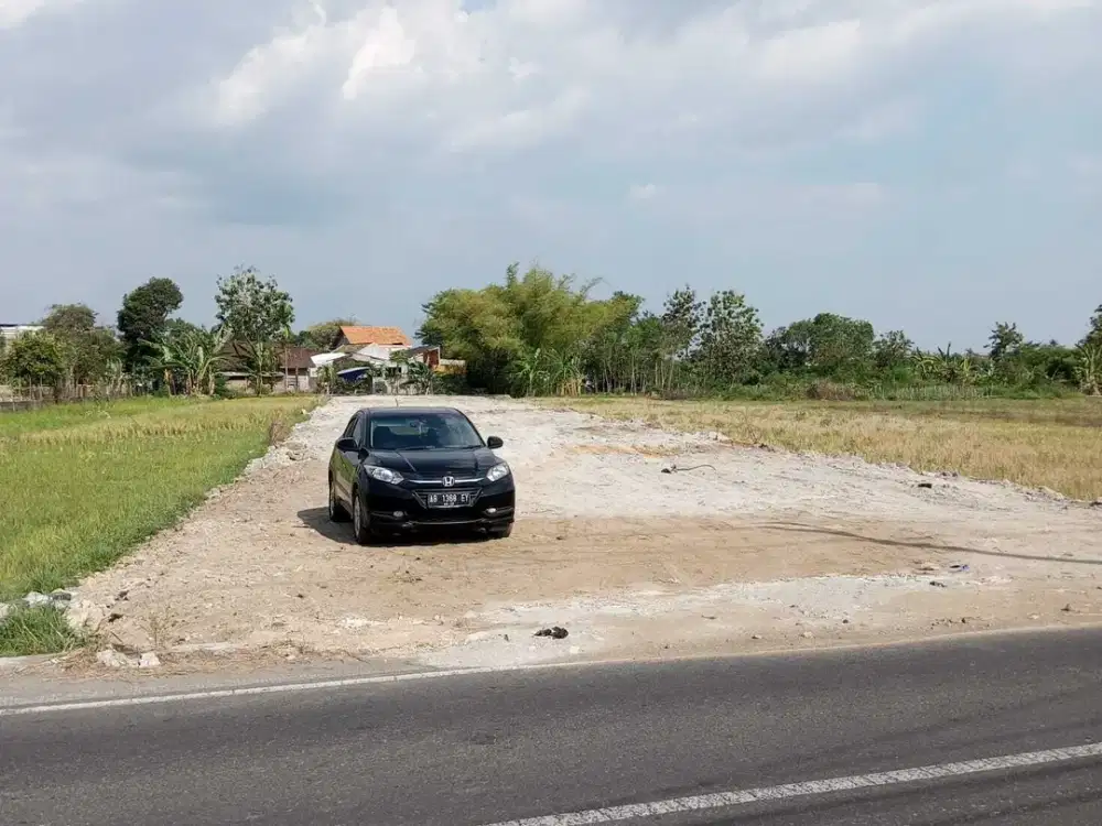 DEKAT RINGROAD JOGJA: Tanah Jl Godean Km 7