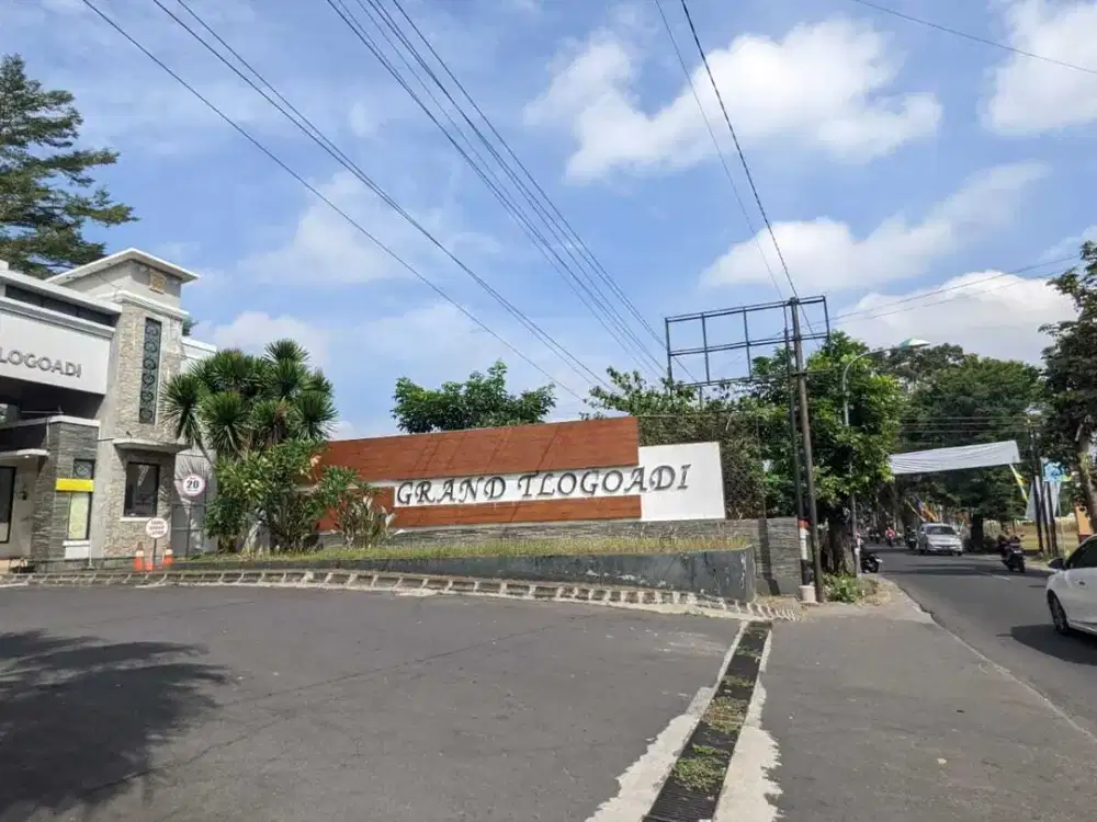 5 MENIT TERMINAL JOMBOR: Tanah Jogja Jl Kebun Agung, SHM