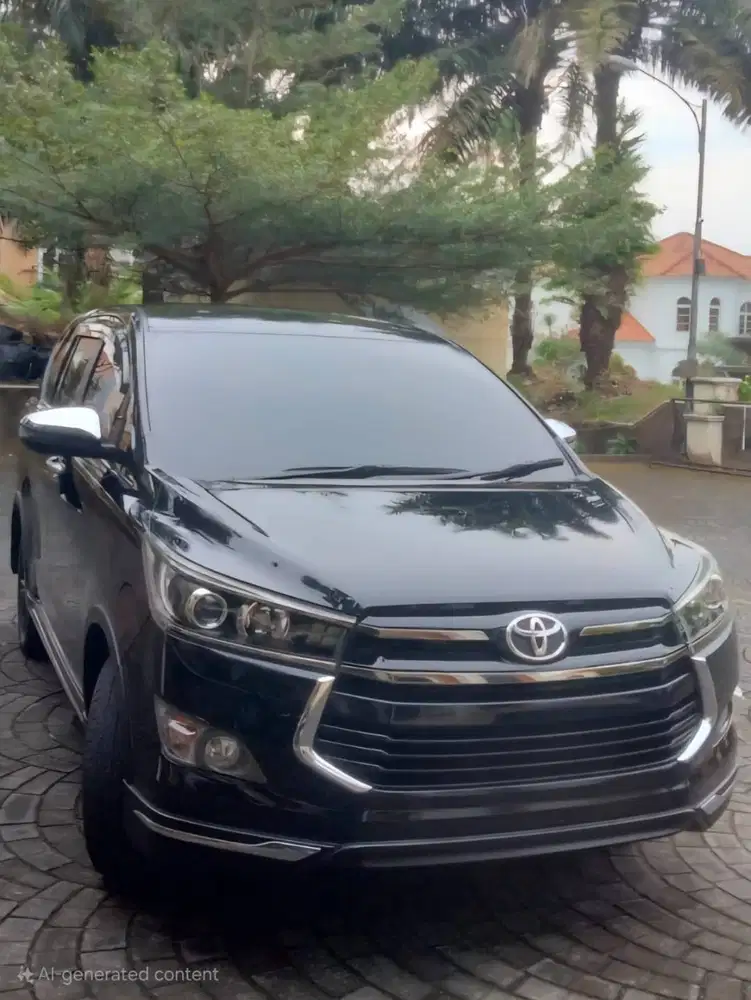 Jarang Ada!! INNOVA Venturer Diesel 2019, LOW KM asli