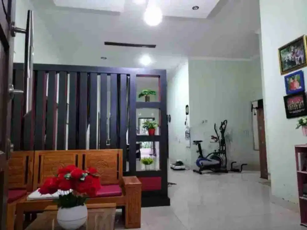 Rumah Daerah Sekitar Jl. Besi Jangkang dekat Kampus UII Pusat Jakal km 13