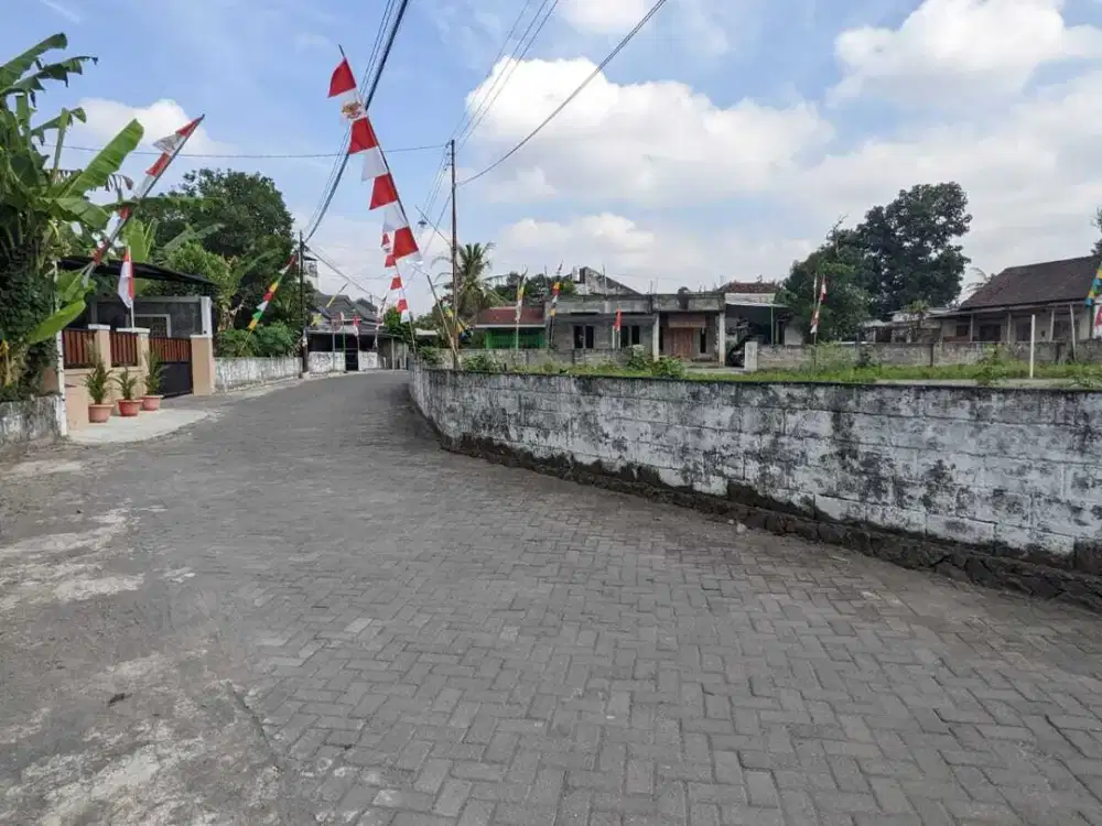 5 Menit Pemda Sleman Jogja, Tanah SHM Pekarangan Cocok Pensiun