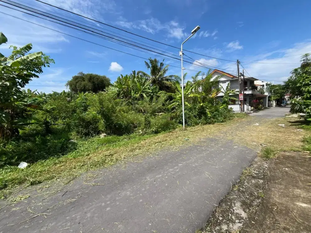 DEKAT BALE HINGGIL JAKAL 10 JOGJA: Tanah SHM View Merapi