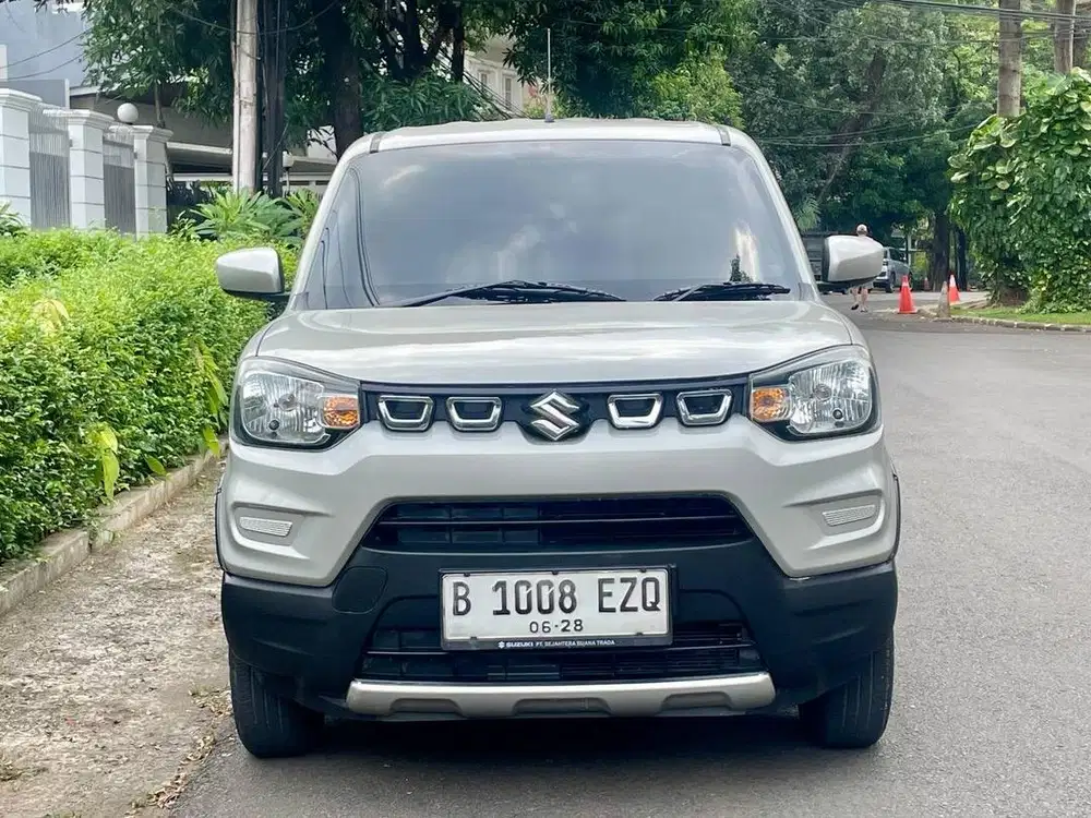 SUZUKI S-PRESSO AGS 2023 ABU-ABU KM 33rb PAJAK PANJANG 06-2026