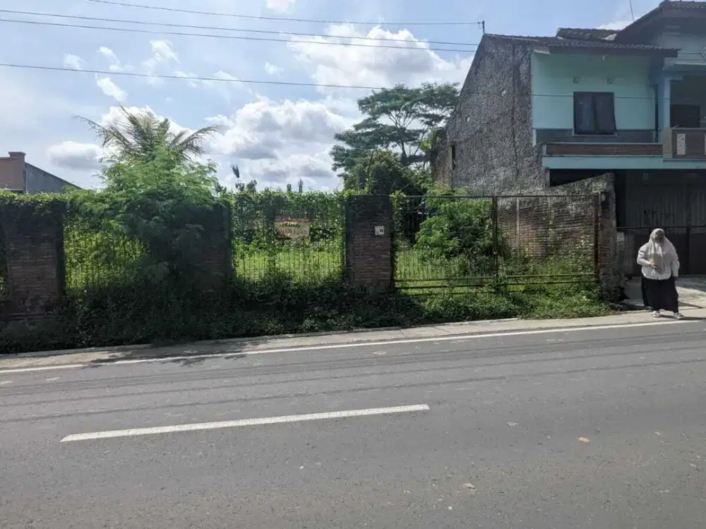 300 JUTAAN Tanah Dekat Kampus UKRIM Kalasan Jogja, SHM Jl LPMP