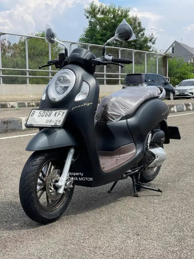 Cash Kredit SCOOPY PRESTIGE 2024 ISTIMEWA