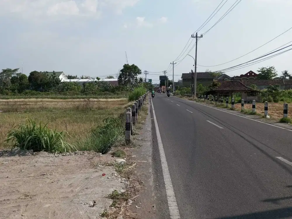 KAVLING TEPI JL SIDOKARTO GODEAN: Tanah SHM View Sawah Jogja