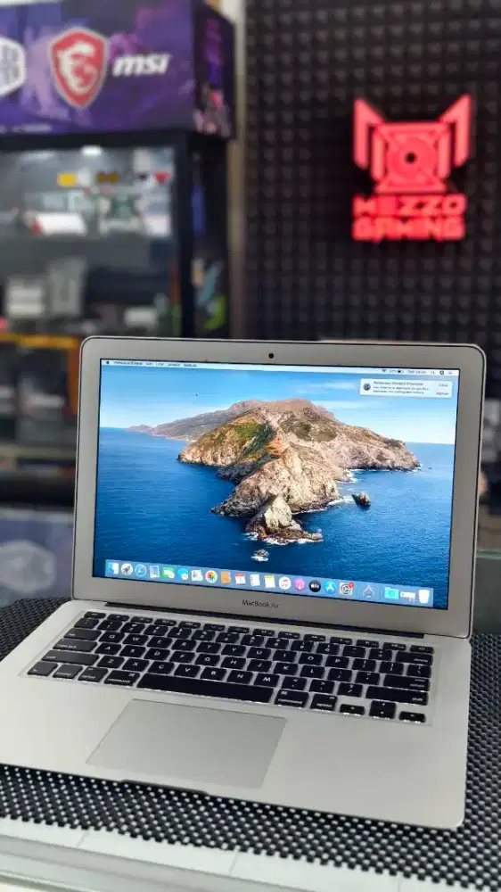 Macbook Air 2017 8/128