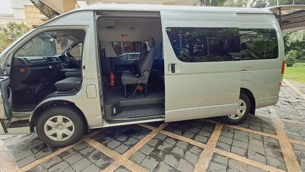 Toyota Hiace 2023 Diesel