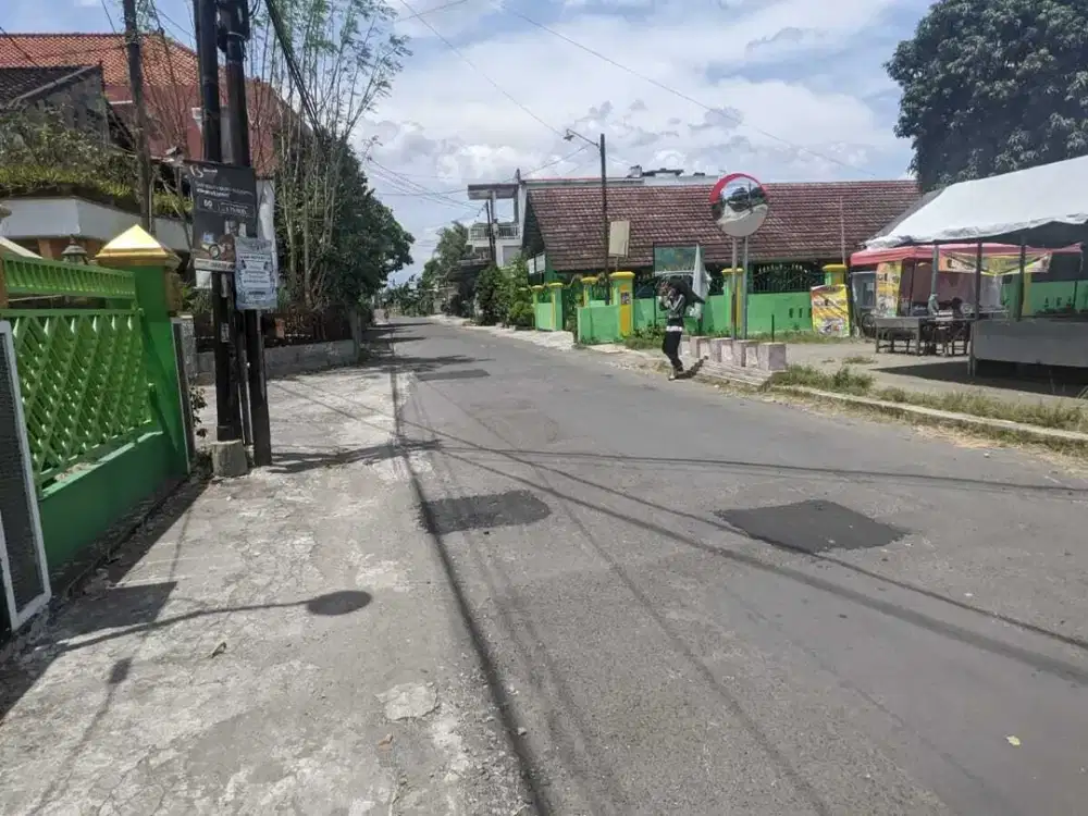 Dekat Jogja Expo Center (JEC) Ringroad, Tanah SHM Pekarangan