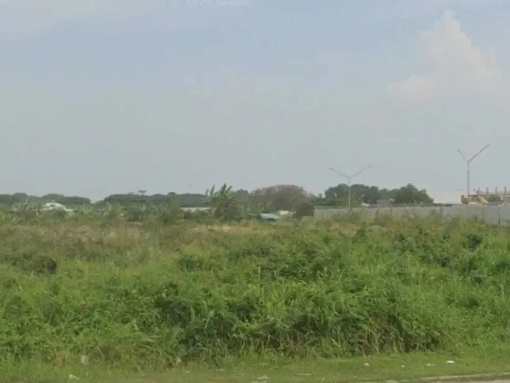 Disewa tanah traffic ramai cocok untuk usaha di Harapan Indah Bekasi