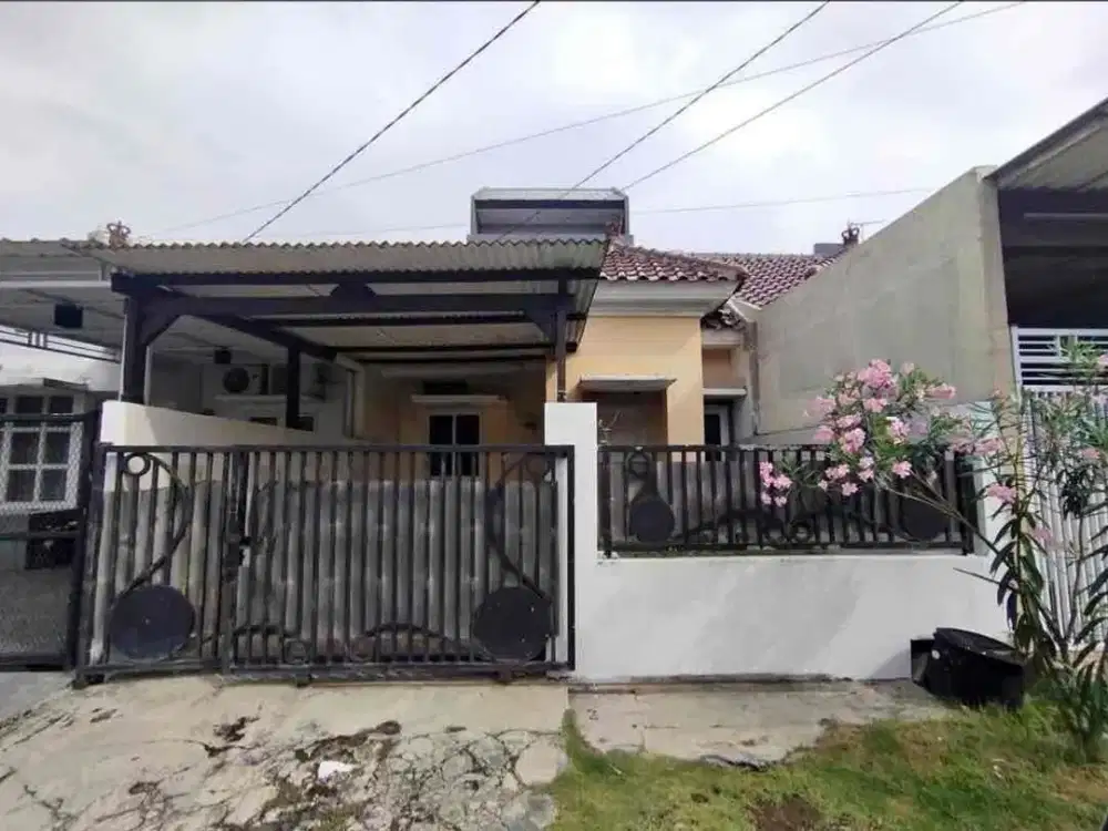 Dijual rumah purimas rungkut dekat UPN