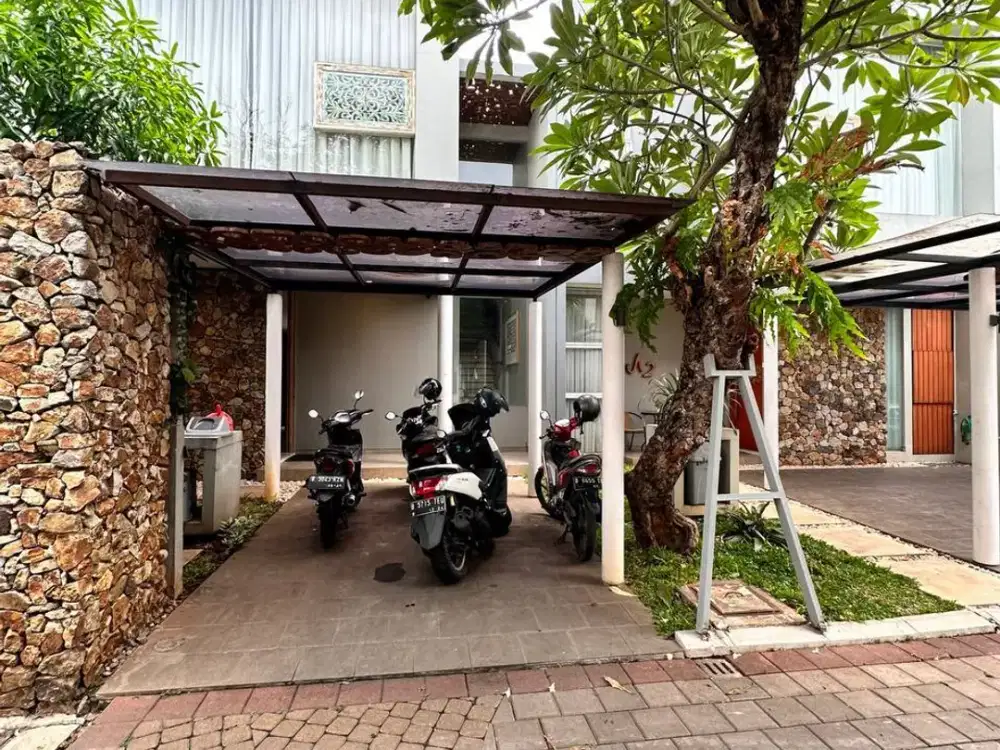 [CARPORT 3 MOBIL] Rumah Cipayung Dekat Tol, Jaktim Jakarta Timur,ARR62