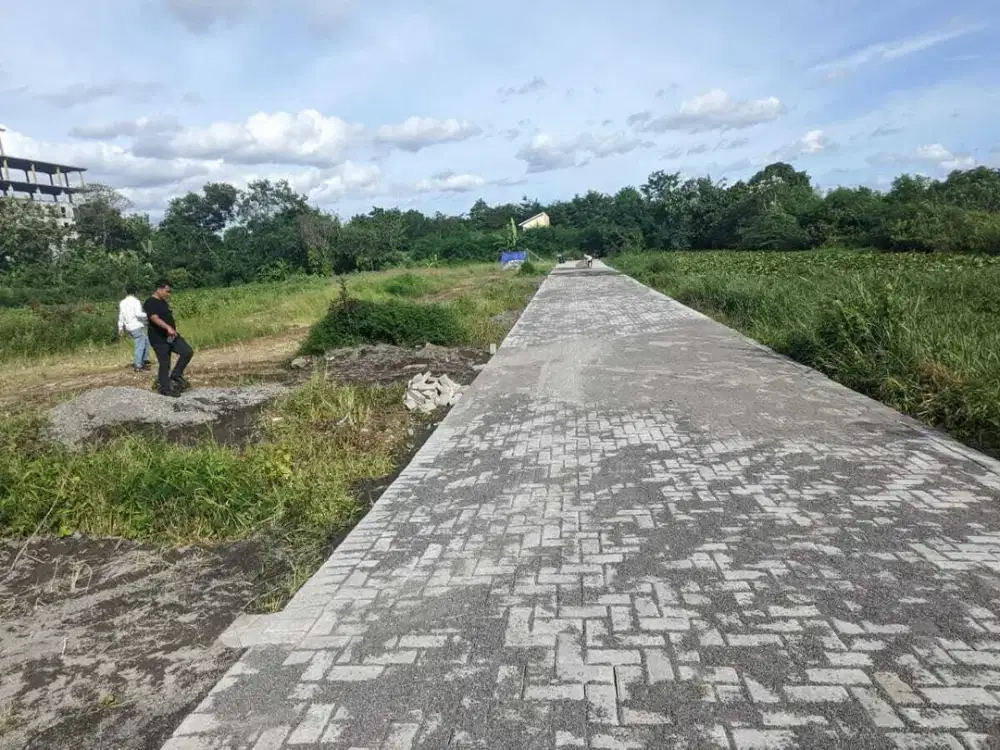 Tanah Sinduadi Jl Magelang Dekat UGM dan Tugu Monjali, SHM P