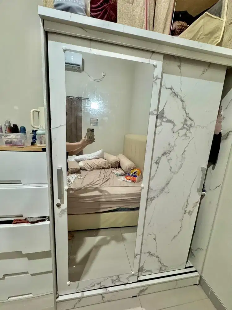 Jual cepat Lemari Baju, rak dapur, kulkas