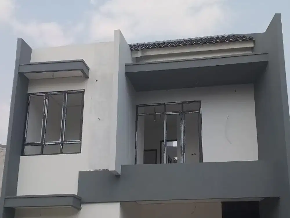 [JALAN 2 MOBIL] Rumah Royale Ciracas, 2 LANTAI di Jaktim Jakarta Timur
