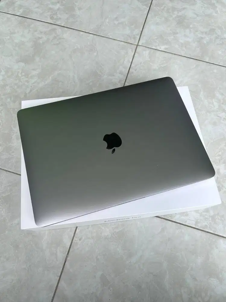 Lepas Cepat! MacBook Pro 13 i5/128 • Ex iBox • Mulus