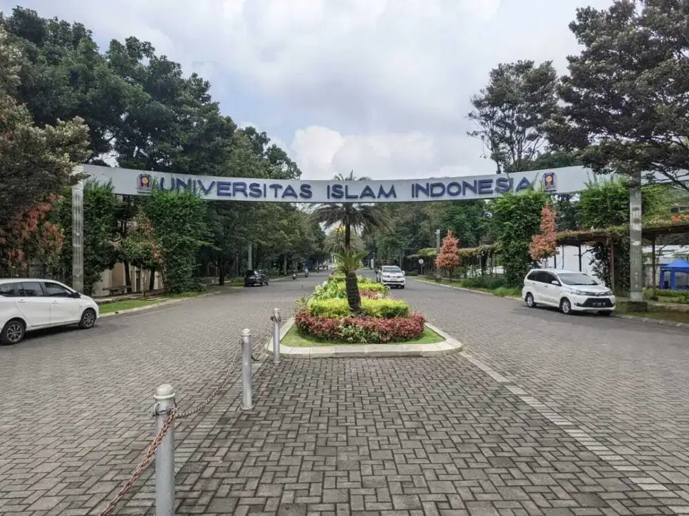 1 Menit Kampus UII Kaliurang Pusat Jogja, Prospek Kost Villa