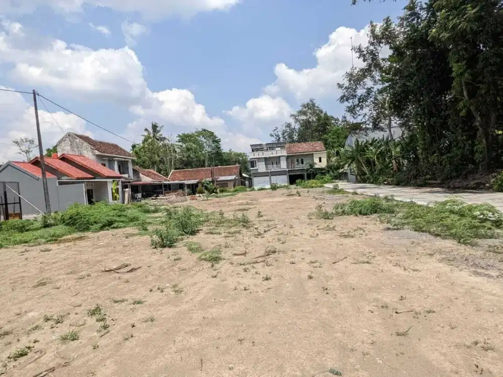 UTARA KAMPUS UPN JOGJA: Tanah SHM di Maguwo, Luas 150 an