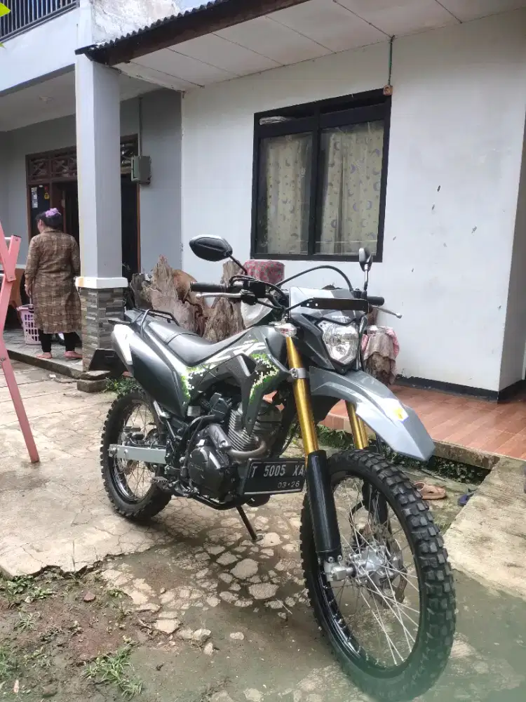 CRF 150 tahun 2021