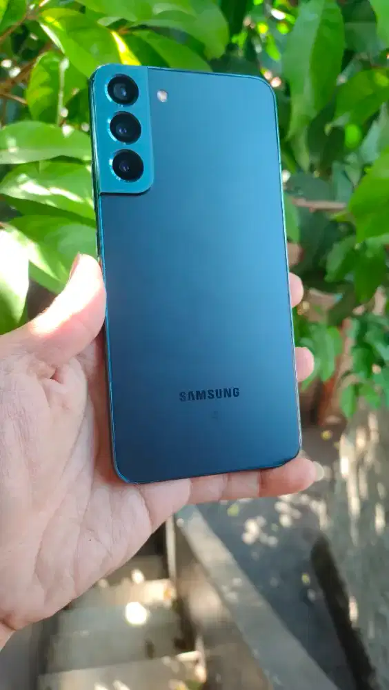 Dijual Murah bsa TT Samsung Galaxy S22+ 5G 8/256GB Fulset Normal Mulus