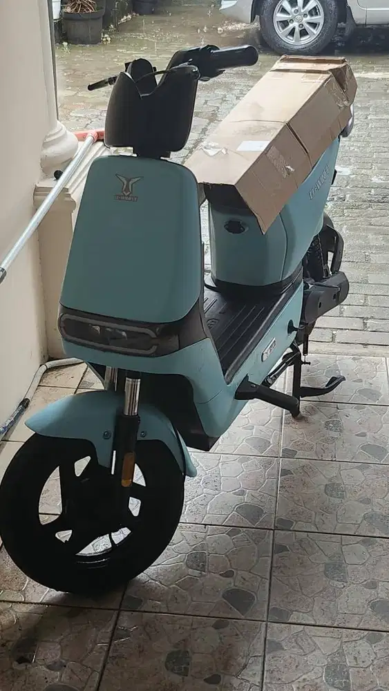 Sepeda listrik Uwinfly D08 P second