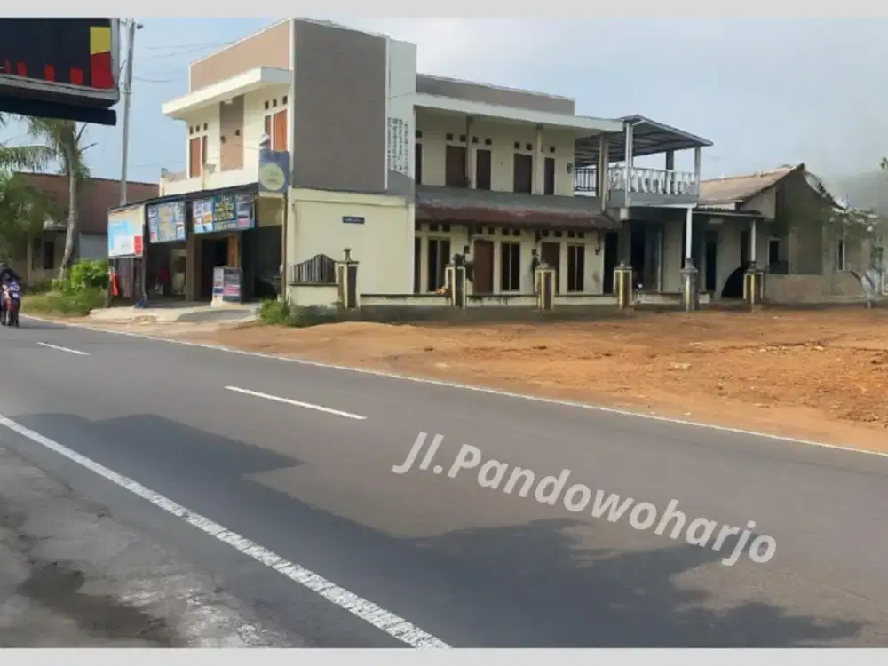 Tepi Jalan Raya Pandowoharjo Palagan Dekat Dekat Hotel Hyatt